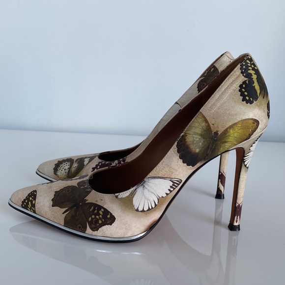 Givenchy Lia Butterfly Print Pumps size 6.5 - Picture 9 of 16